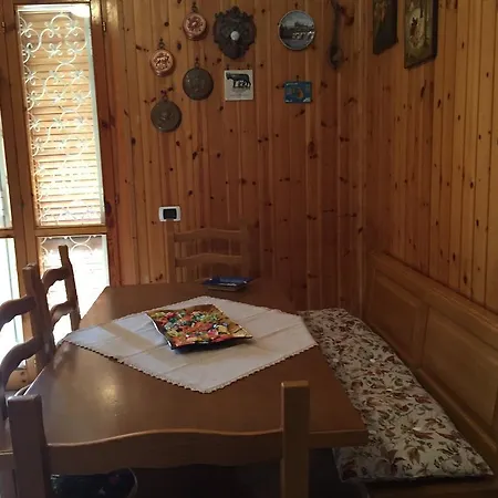 Apartment Domus Liliana *