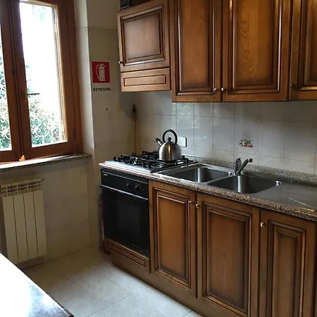 Domus Liliana Apartment