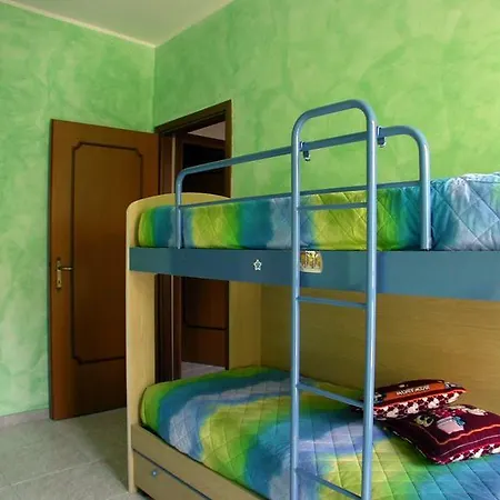 Apartment Domus Liliana *